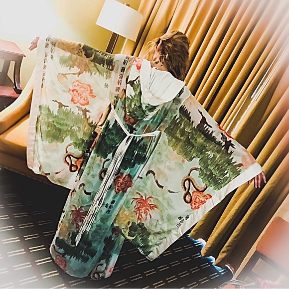 HAH RARE Asian hooded kimono - Picture 15 of 16